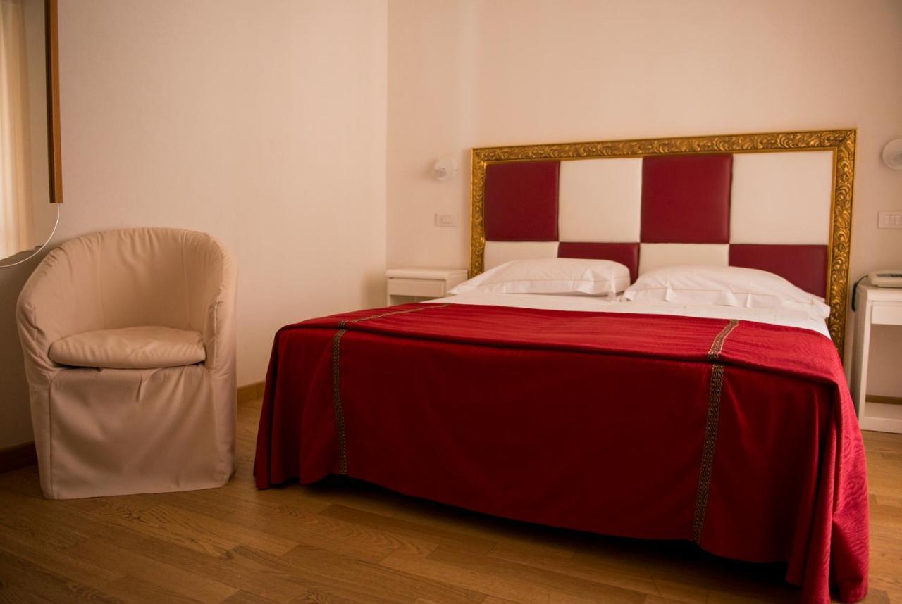 Grand Hotel Ambasciatori Wellness & Spa Chianciano Terme Exterior photo
