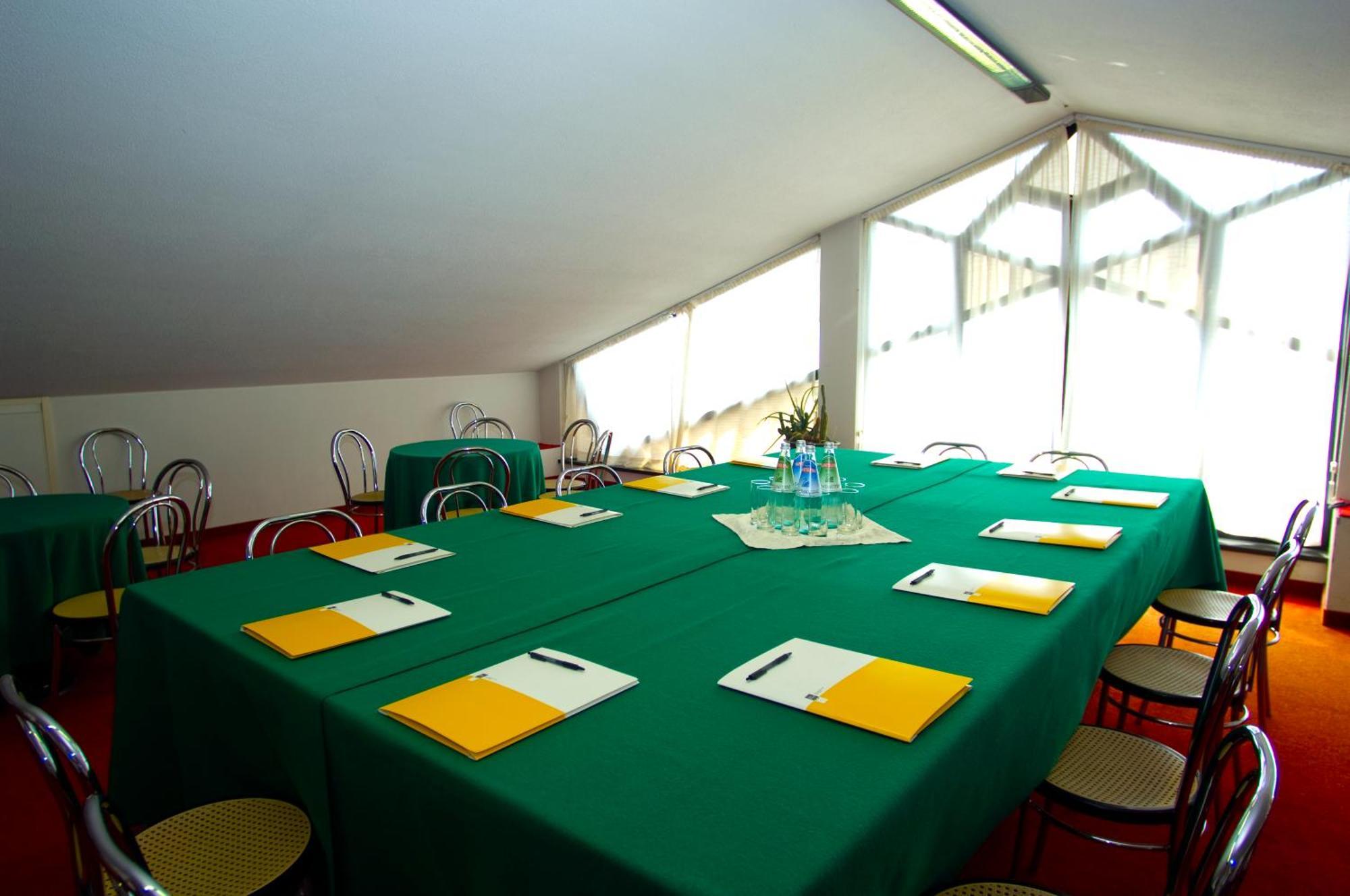Grand Hotel Ambasciatori Wellness & Spa Chianciano Terme Exterior photo