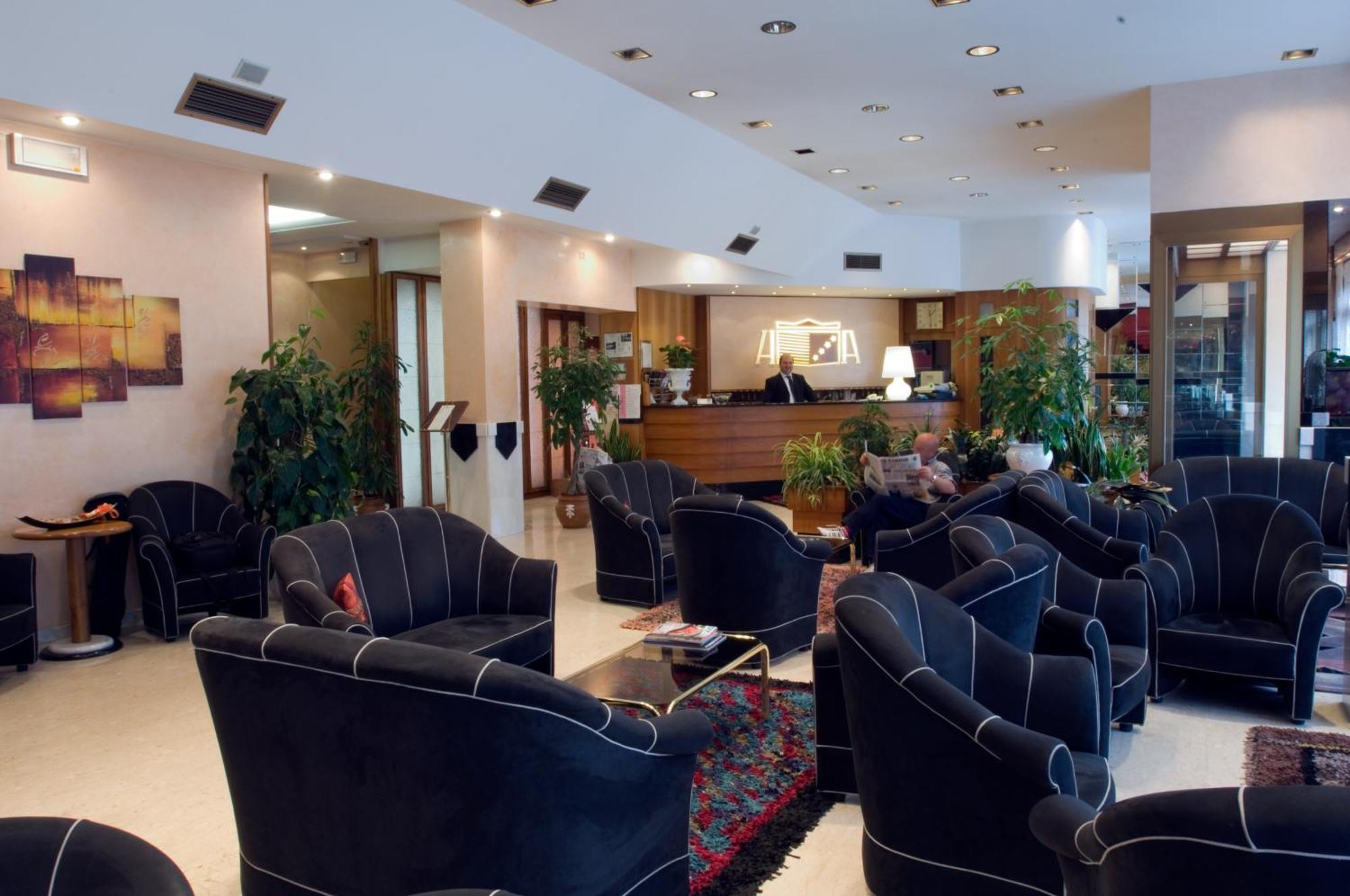 Grand Hotel Ambasciatori Wellness & Spa Chianciano Terme Exterior photo